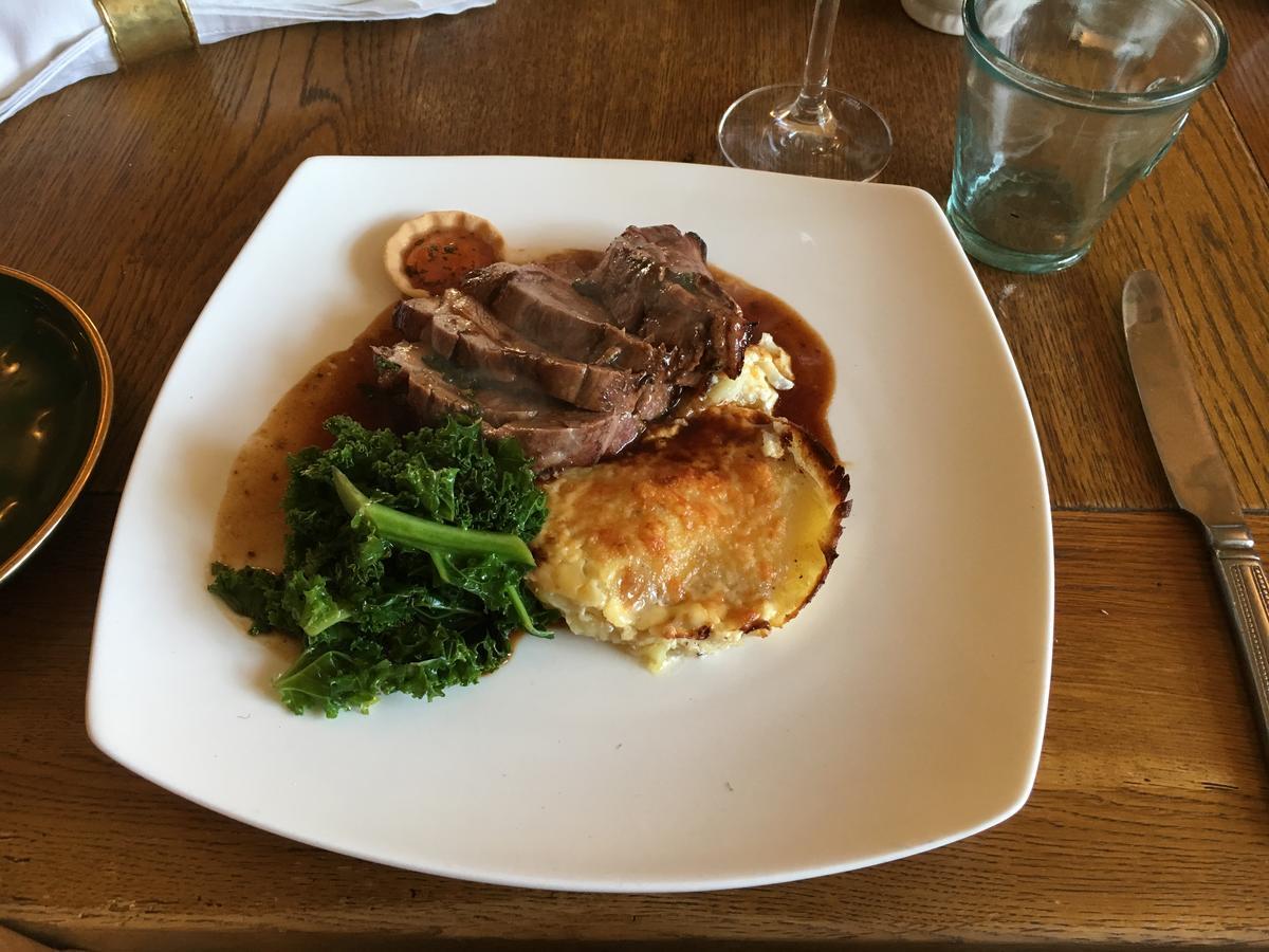 Inn The Clytha Arms 3*